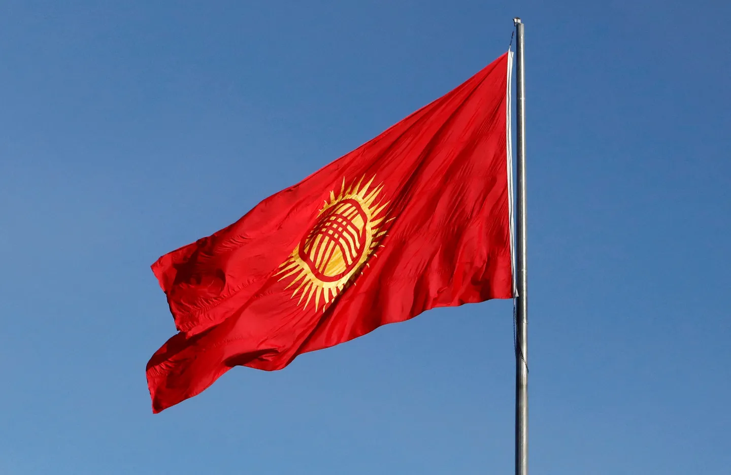 Бишкек рвется в миротворцы
